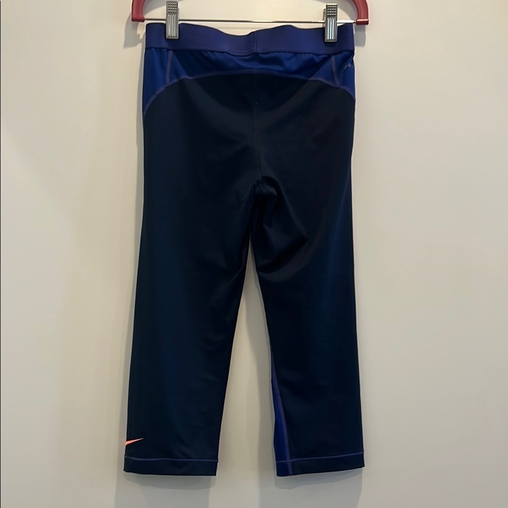 Nike pro women cropped Blue Athletic Bottoms- medium - Picture 2 of 4